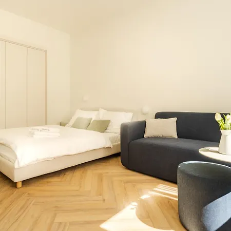 Loca By Ambiente Apartment