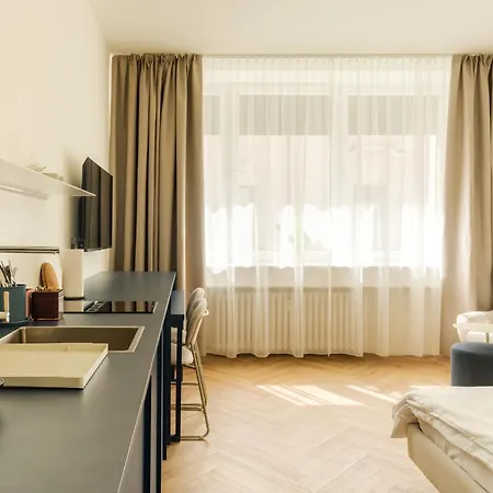 Loca By Ambiente Apartment Pressburg