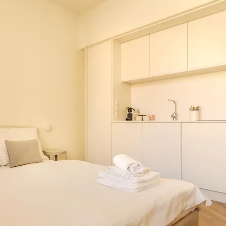 Loca By Ambiente Apartment Pressburg